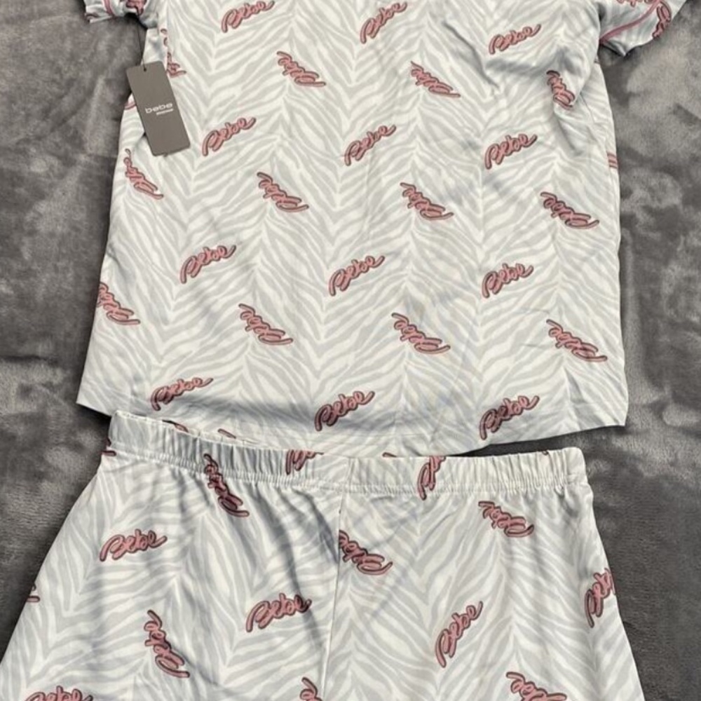 Bebe Women’s Pink and White Pajama Set - Picture 7 of 10